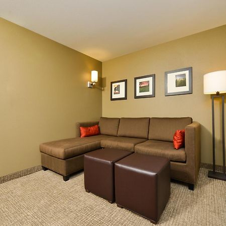 Comfort Suites Fargo Medical Center מראה חיצוני תמונה