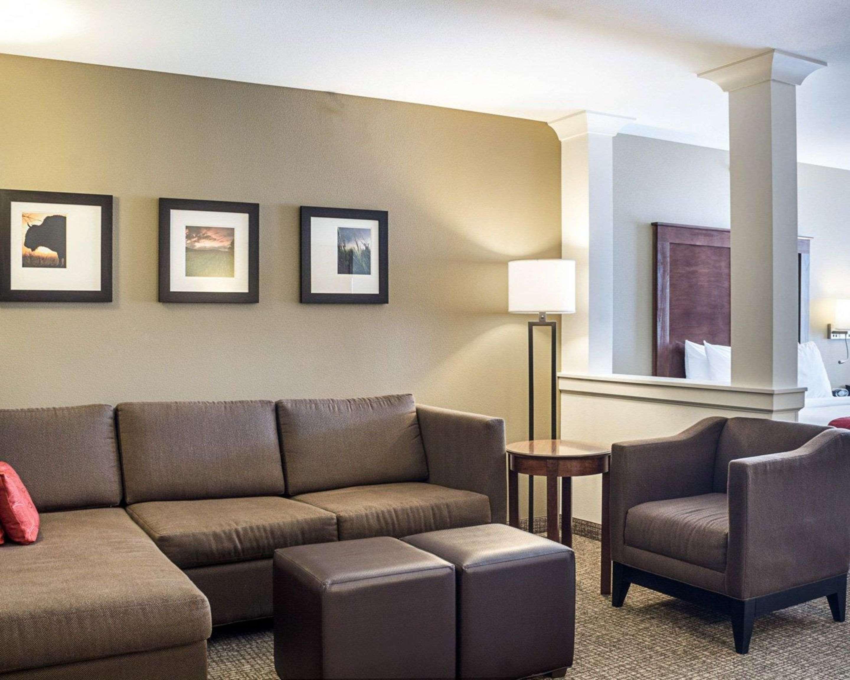 Comfort Suites Fargo Medical Center מראה חיצוני תמונה