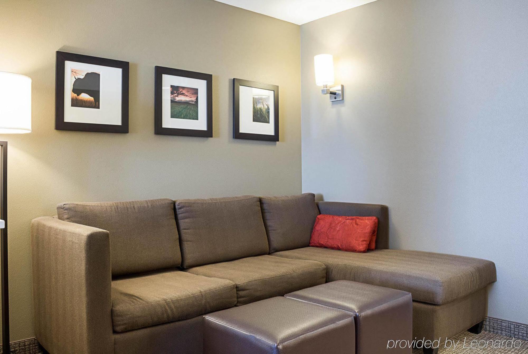 Comfort Suites Fargo Medical Center מראה חיצוני תמונה